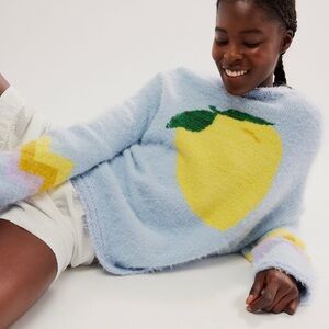 SAlE!!!!! NWOT Free People Just Peachy pullover